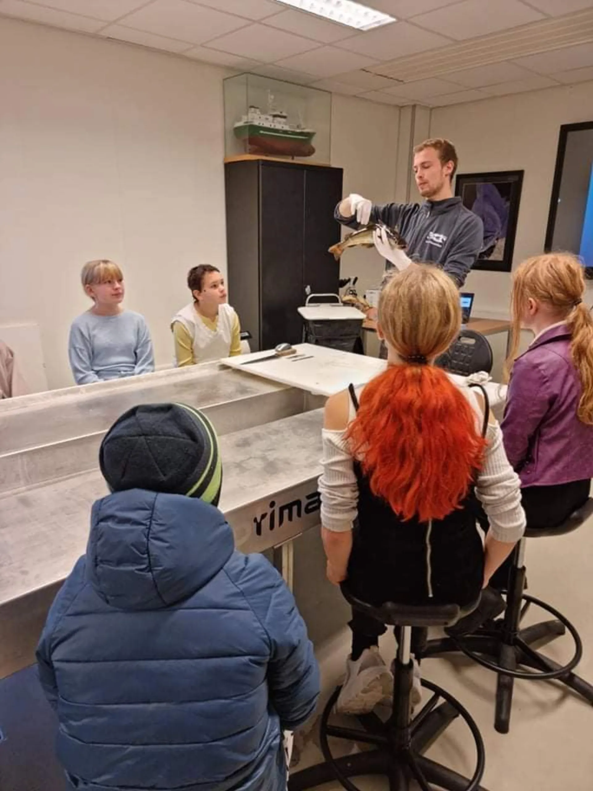 Konsentrert arbeid med materiell